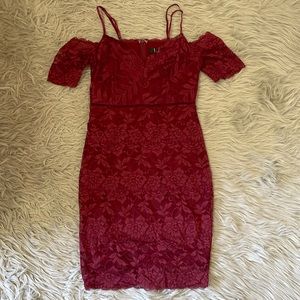 Lulu’s maroon lace mini dress